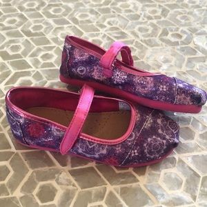 Toms Girls sz 11 Flats
